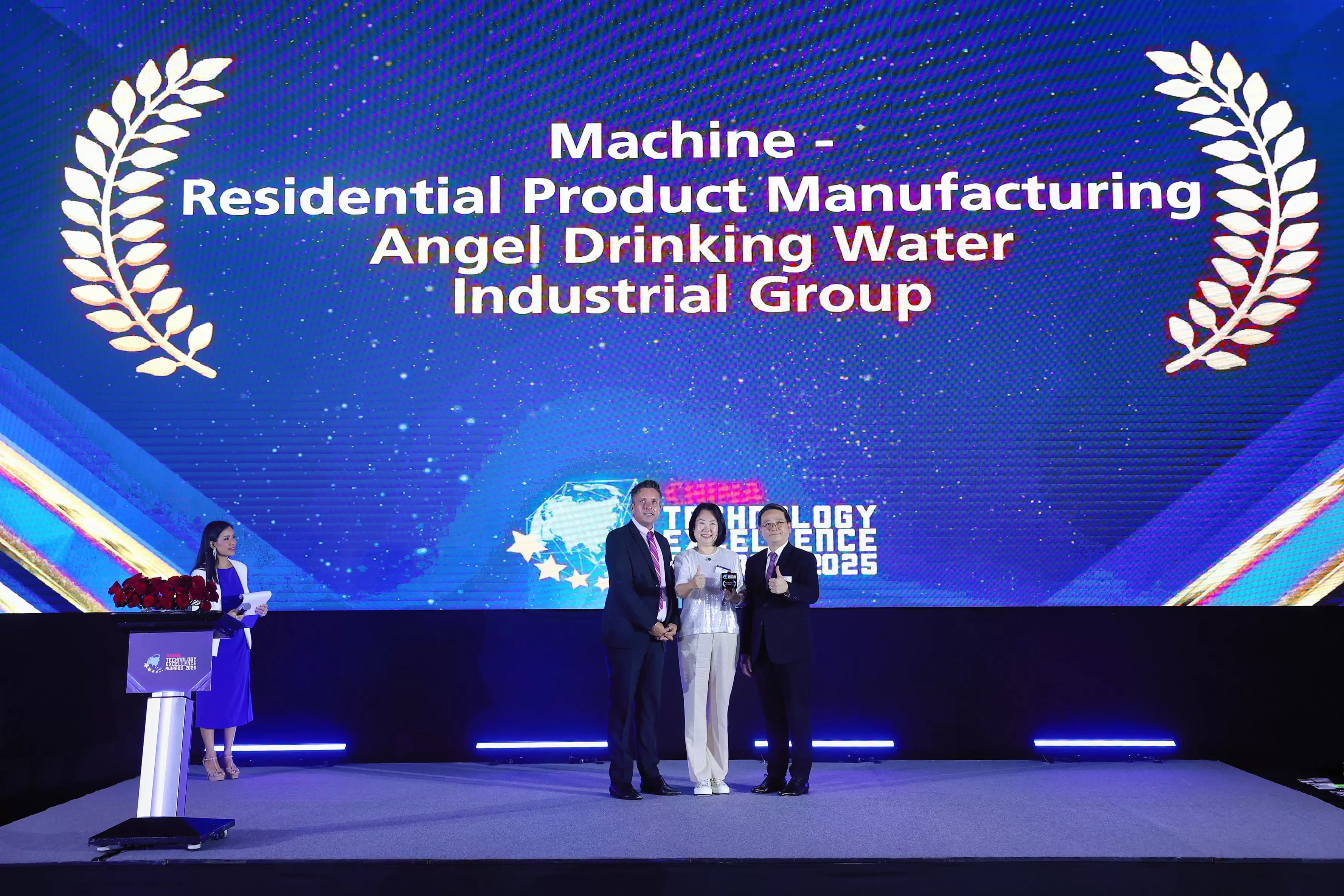 angel-wins-prestigious-award-for-groundbreaking-space-saving-whole-house-water-filtration-system.webp angel-wins-prestigious-award-for-groundbreaking-space-saving-whole-house-water-filtration-system.webp